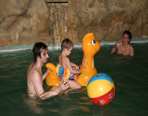 Hotel for nudists and naturist [Pure naturism]
