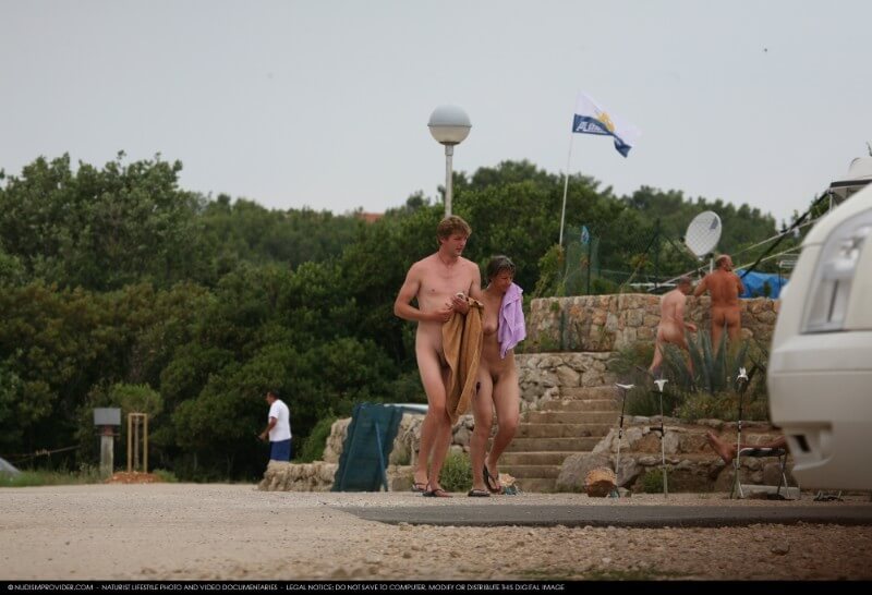 Nudism Family Indian Summer Painting photo gallery - Nudity helps one appreciate the present moment