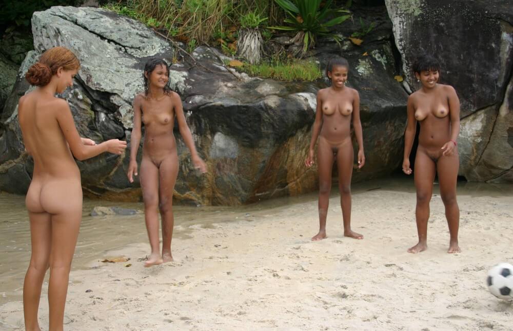 Brazilian Game Gathering gallery - The concept that the naked body is part of the natural world and deserves respect is important