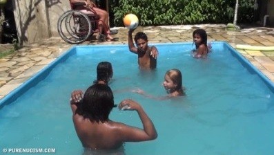 Oceanic Backyard Noon # 1 Full HD - Activities conducted in a state of complete nudity