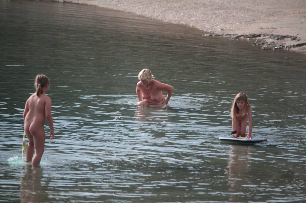 Naturism photo gallery # 14 - Naturism and environmental awareness in the modern world