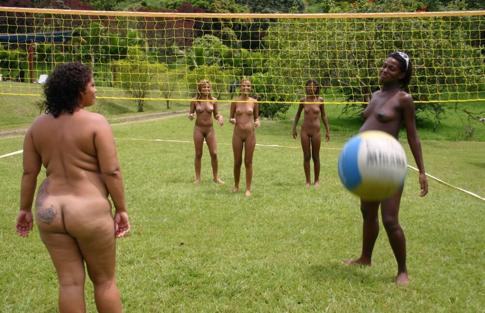 Brazilian Outdoor Sports photos - The practice of nudism helps to overcome stereotypes and insecurities