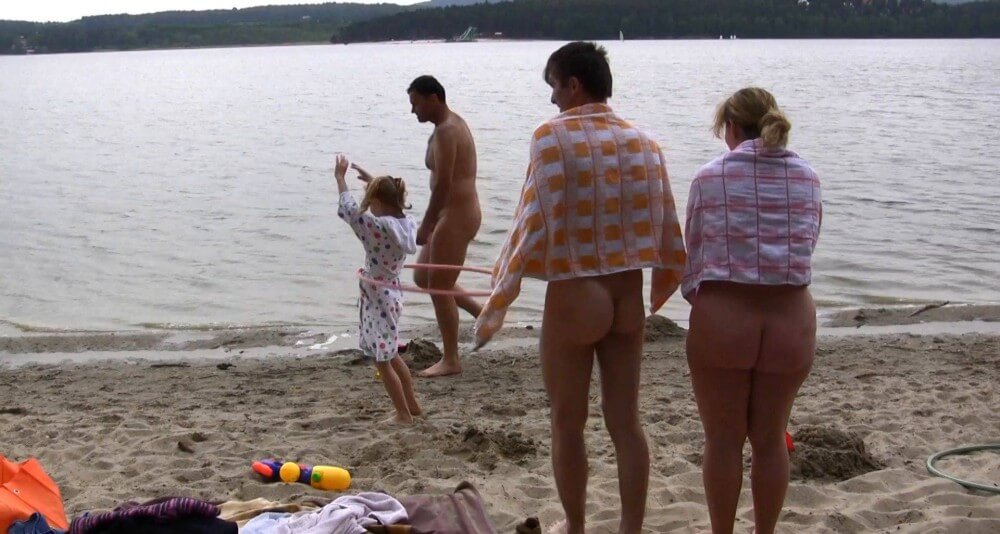 Naturist Sport Medley 1 Full HD video - Naturism and environmental awareness in the modern world