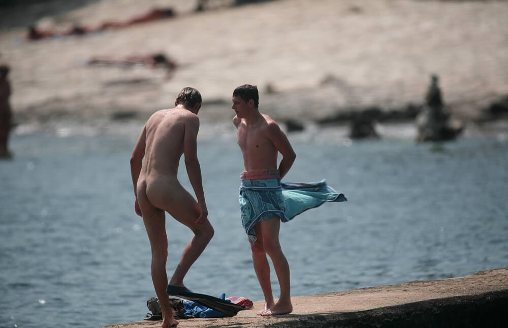Nudists Boys - Water Prep On The Ledge - Delegation of European Nudists
