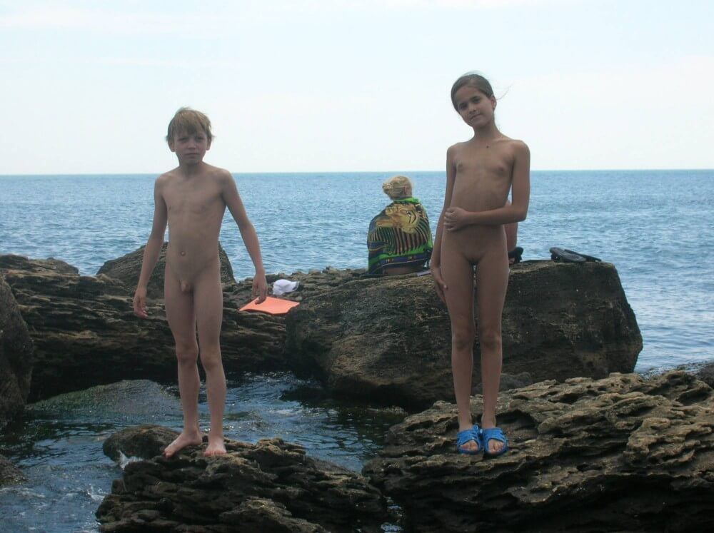 Beach Rocking Profile pics - Leaving the house in a state of complete nudity