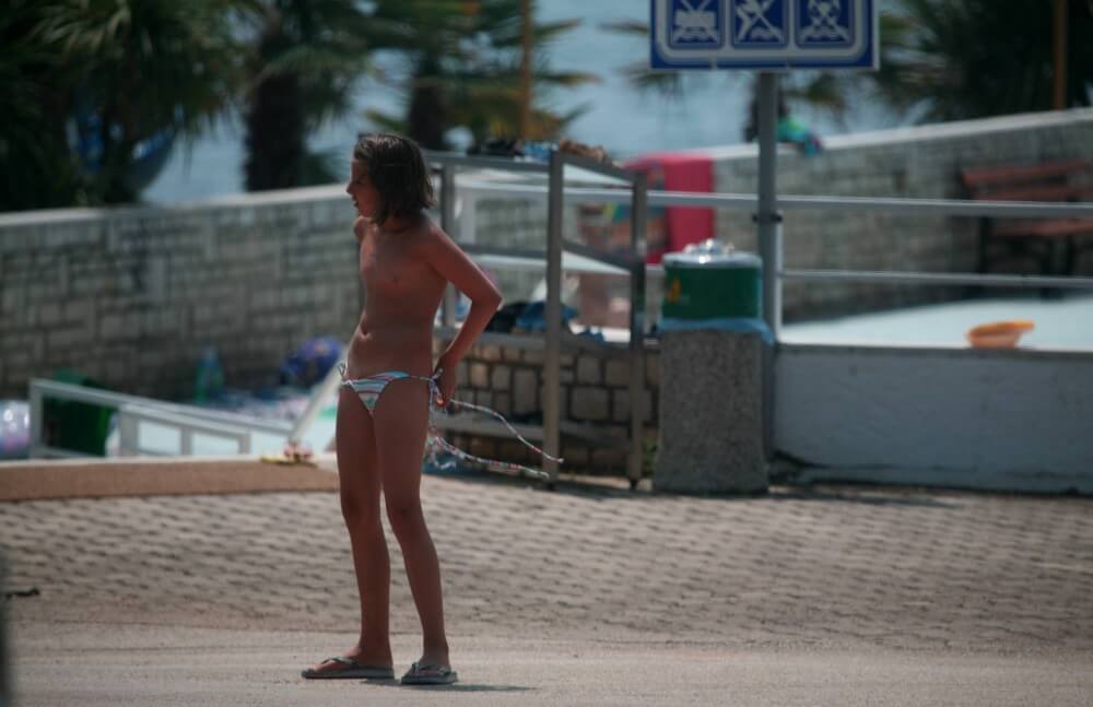 Naturist Pool Walkaround pics - Nudity promotes inner harmony and peace of mind