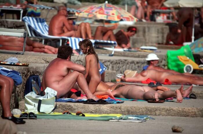 Passing Through Shores photo - Naturists love sunlight and fresh air