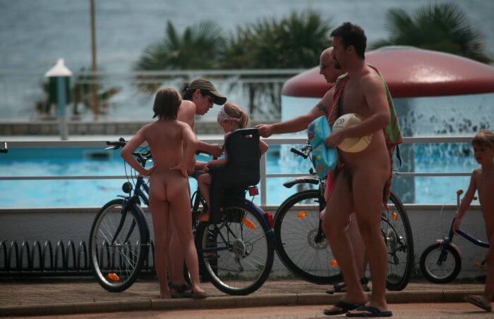 Freedom on two wheels: how cycling and hiking enrich the lives of nudists - Naturism is about peace and tranquility