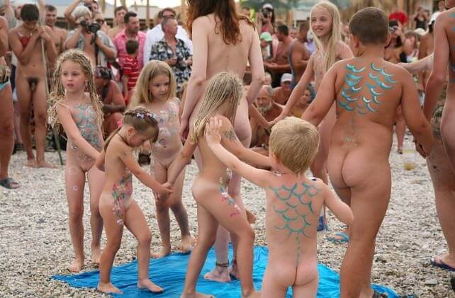 Large photo gallery nudism - Nudism is a way to improve health and boost self-esteem