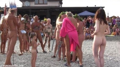 Cool Day At The Beach 4 - Naturists respect each other and those around them