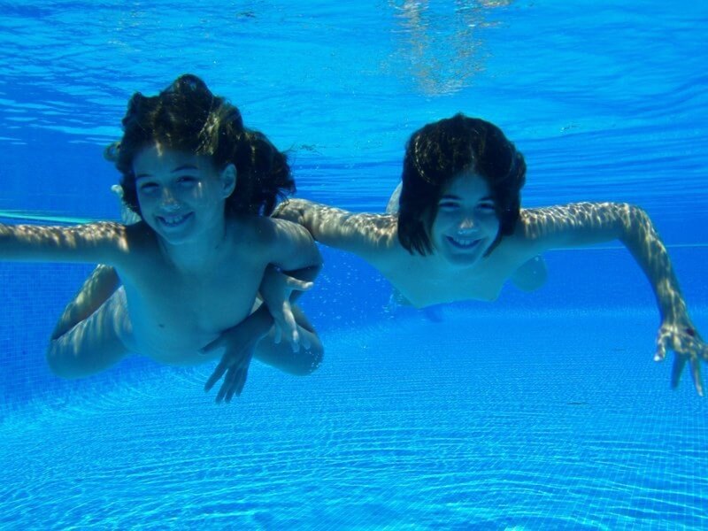 Nudism Shoot Observation photos - Nudism in the Modern World