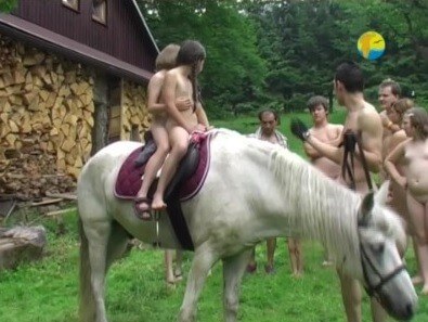 Naturist Freedom: In the Sun - Nudism fosters trust and mutual understanding