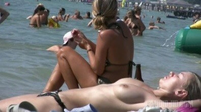 Sun Worshippers 1 - Nudity promotes inner harmony and peace of mind