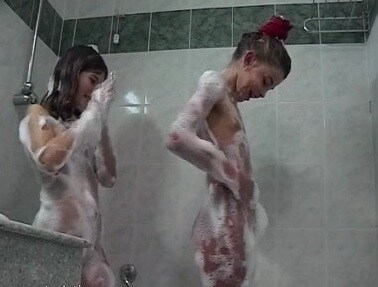 Naturistin: Rain Holiday 4 - Naturism is a path to self-understanding and self-acceptance