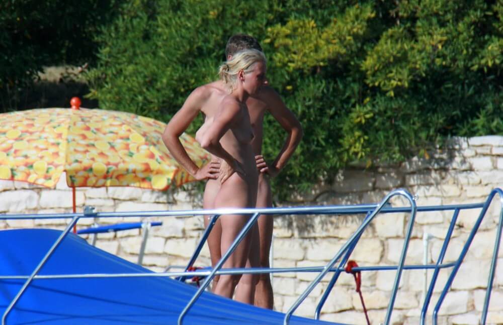 Casual Beachside Strolling pics - Living with joy and ease is part of the naturist lifestyle