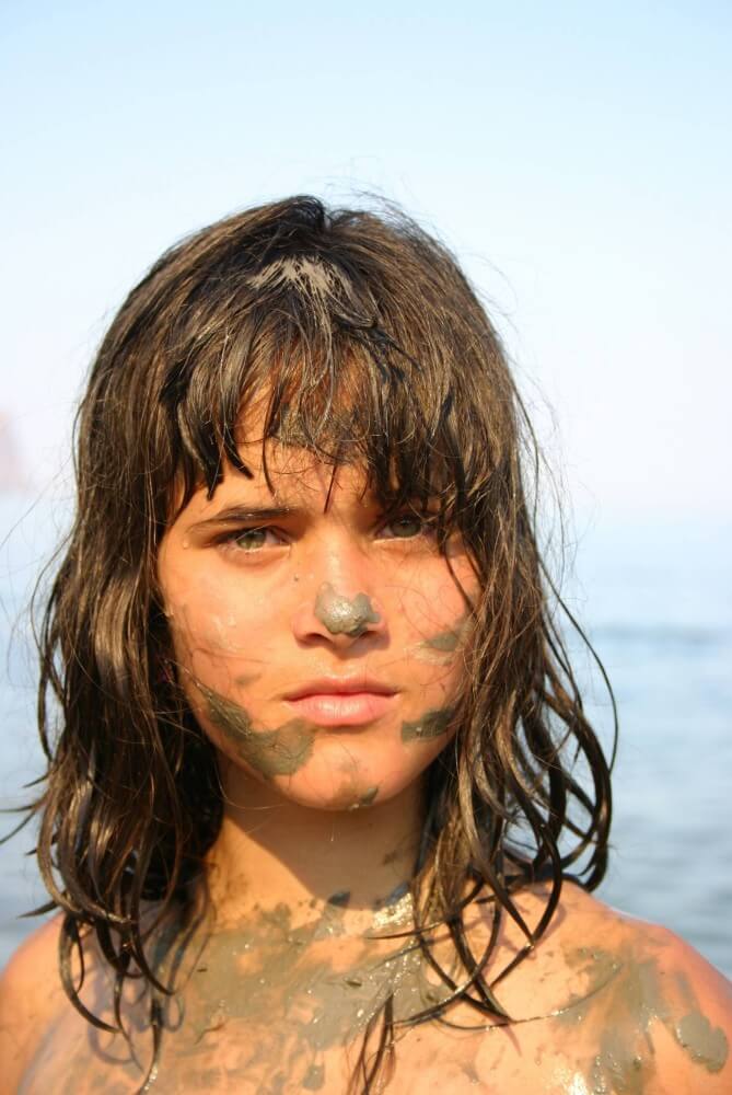 Courageous Naturist Girl pics - Happiness is achieved through embracing naturism