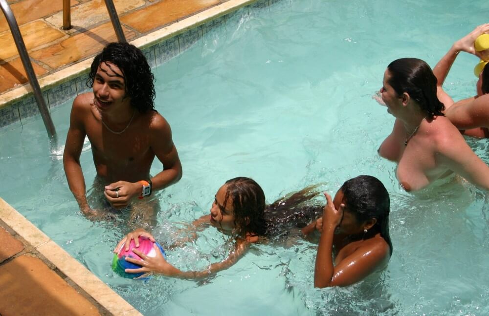 Brazilian Near Pool Profile pics - The concept of being without clothes