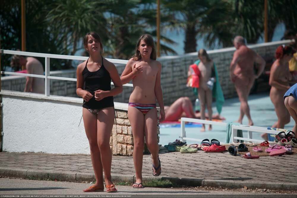 FKK Water Locations Set 1 - Visiting the Beach Without Clothes